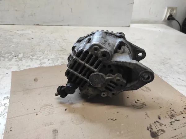 Nissan Navara D22 2.5 DI Vaihtovirtageneraattori 23100-VK010 image 4