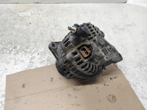 Nissan Navara D22 2.5 DI Vaihtovirtageneraattori 23100-VK010 image 5