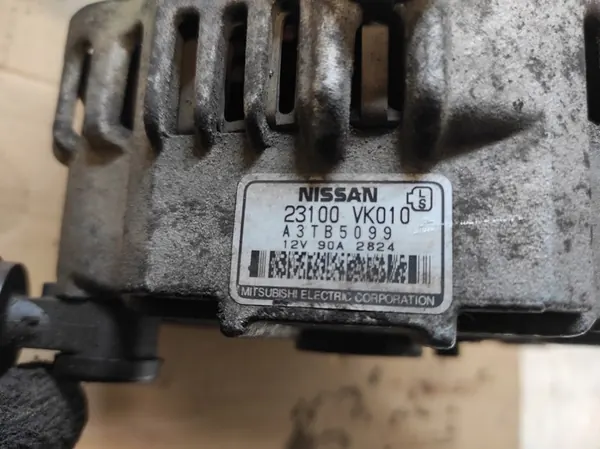 Nissan Navara D22 2.5 DI Vaihtovirtageneraattori 23100-VK010 image 6