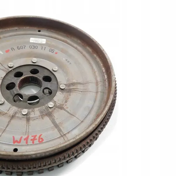 Mercedes W176 W246 OM607 Flywheel Automaatti image 4