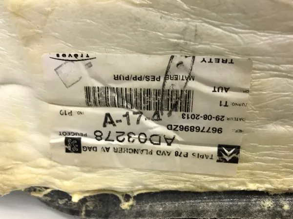 Citroen C4 Picasso II Teppich OEM 96776896zd 001 image 3