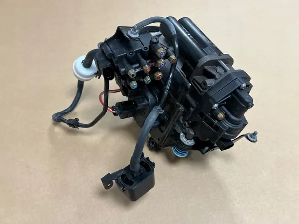 Audi Q8 Q7 Jousituskompressori OEM 4M0616005H image 2