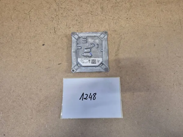 LED-Scheinwerfersteuergerät OEM 10EEG132513 Vorne image 2