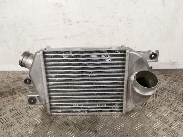 Subaru Outback Intercooler OEM FBZ15296 - Käytetty image 2