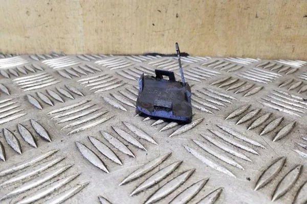 Tappo paraurti anteriore SUBARU FORESTER (SH_) 57731SC040 image 2