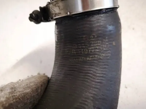 Manguera de intercooler Audi A5 2008 3.0L 8k0145738m image 4