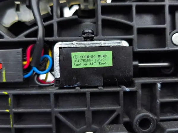Sélecteur de vitesse Chevrolet Trax 2019 OEM 42643055 image 8