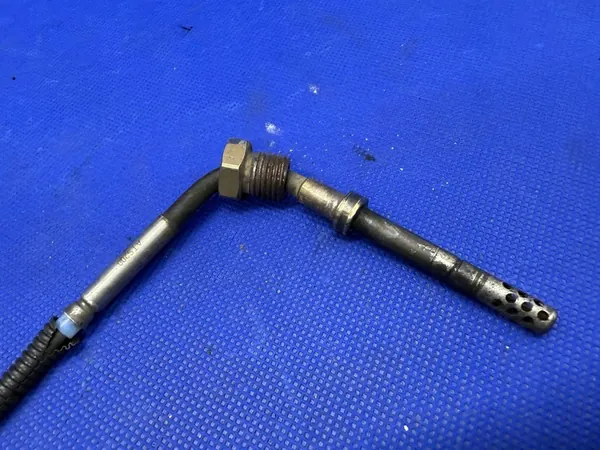 Sensor de Temperatura VW Audi 4G0906088H image 4