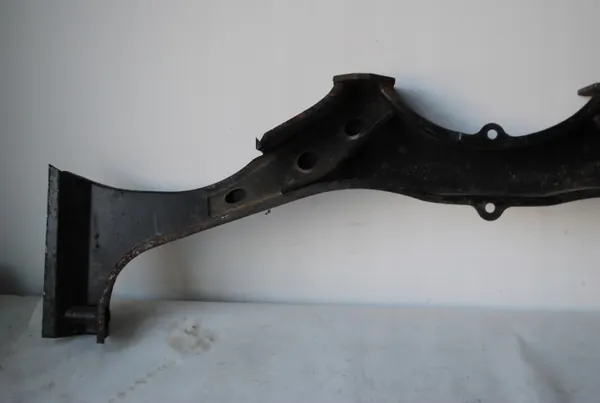 Trabant 601 Moottorin Kiinnike - Käytetty OEM-Osa image 7