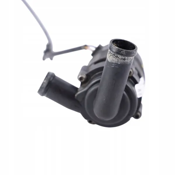Land Rover Vattenpump OEM 9002986C - 2.7 TD Diesel image 9