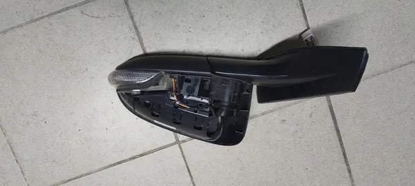 Vasen peili TOYOTA C-HR 9 pin Eurooppa 2016- image 2