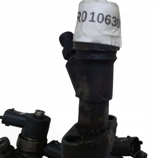 Inyectores Renault Trafic 2.5 DCI 8200101135 OE image 2