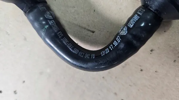 AUDI A3 8P 1.9 TDI BLS Unterdruckschlauch 1K0612041FB image 2