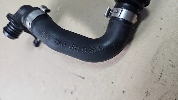 AUDI A3 8P 1.9 TDI BLS Unterdruckschlauch 1K0612041FB image 4