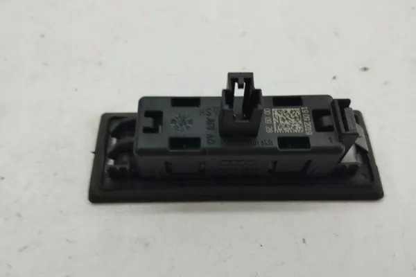 Luz de registro AUDI Q5 (8R) 2020 image 8