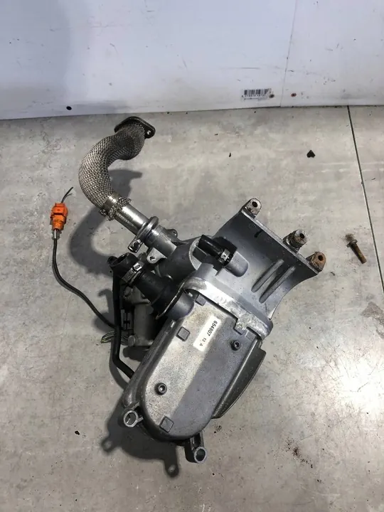 EGR-Jäähdytin Audi A6 S6 C6 4F image 2