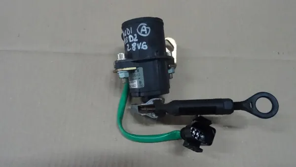 Potentiomètre d'accélérateur Audi A8 D2 2.8 V6 OEM 028907475BD image 2
