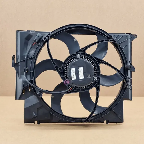 Kylfläktstyrmodul BMW E81 E82 E84 E87 E88 E90 E91 E92 E93 image 4