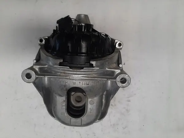 Moottorin Kiinnike Audi A4 A5 A6 A7 4M0199372J image 4