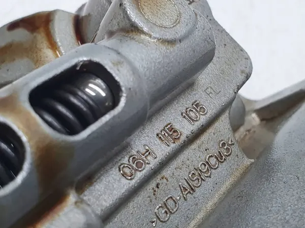 Olje pump Skoda VW Audi A5 2.0 TFSI 150HK OEM image 3
