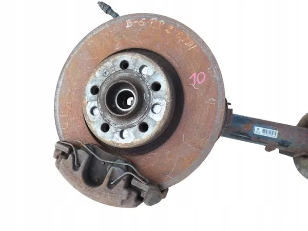 Volkswagen Passat B6 Mozzo Anteriore Destro image 2