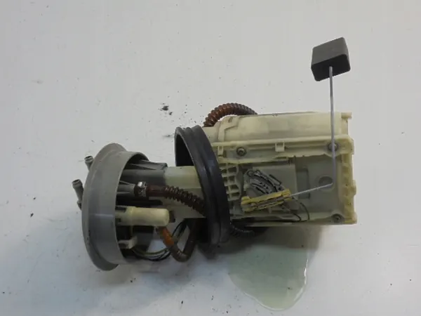 SKODA FELICIA 1.3 Brandstofpomp Niveausensor 6U0919051F image 2