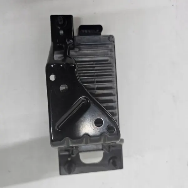 Sensor Radar Distronic Tesla OEM 158570901E Usado image 3