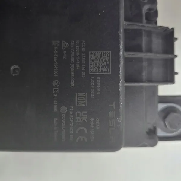 Sensor Radar Distronic Tesla OEM 158570901E Usado image 7