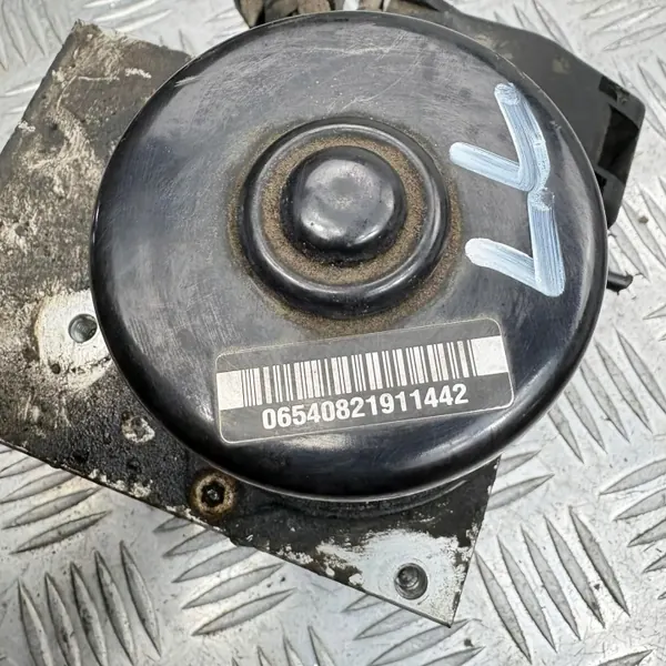 Unité ABS Volvo & Pompe OEM 8671224 image 6