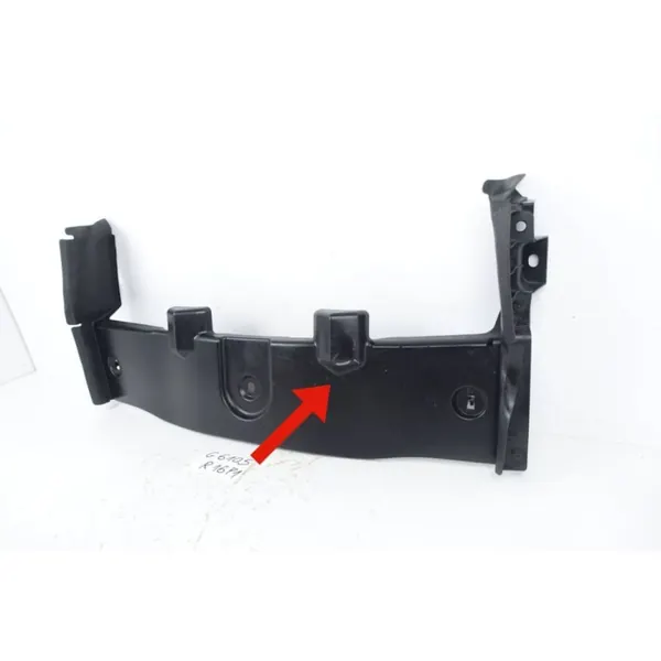 Conduit d'air OEM DFR5-507M1 pour Mazda CX-30 image 3