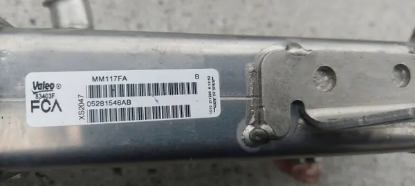 Arrefecedor EGR Jeep OEM 05281546AB NR8 - Usado image 4