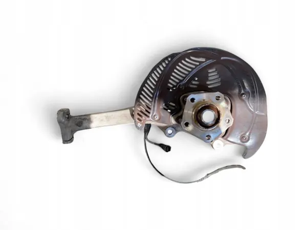Buje de rueda delantera Audi Q7 2017 OEM 4M0407560 image 2