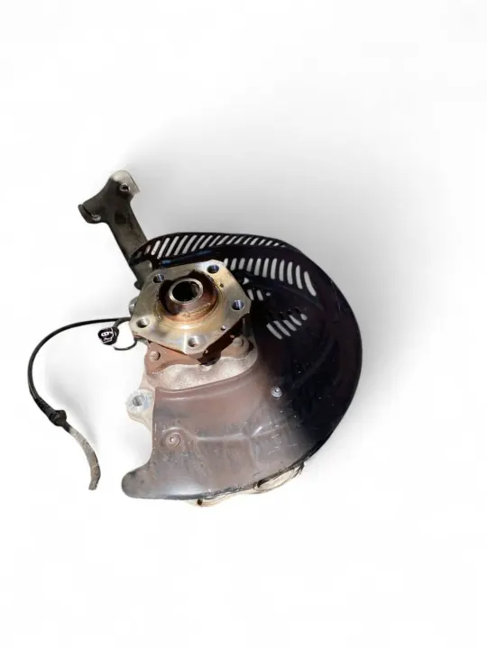 Buje de rueda delantera Audi Q7 2017 OEM 4M0407560 image 3