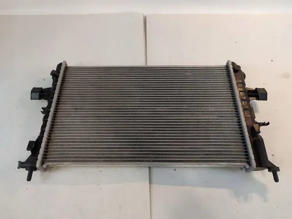 Radiador de agua Opel OE 93177121 image 10