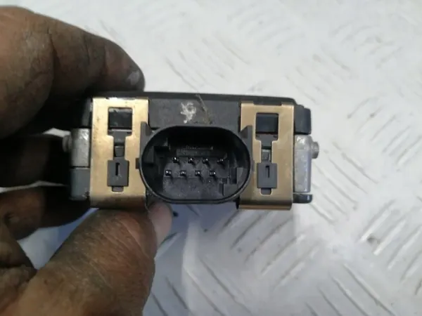 Sensor radar OEM 5Q0907561D para VW Skoda Seat image 3