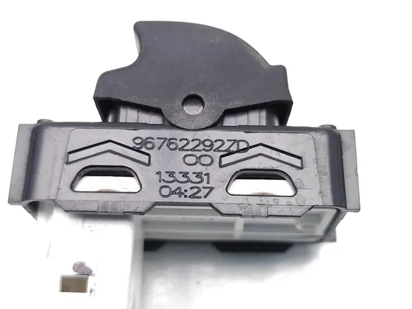 Raam schakelaar vooraan links Citroen C4 Picasso 2014 OEM 96762292ZD image 7