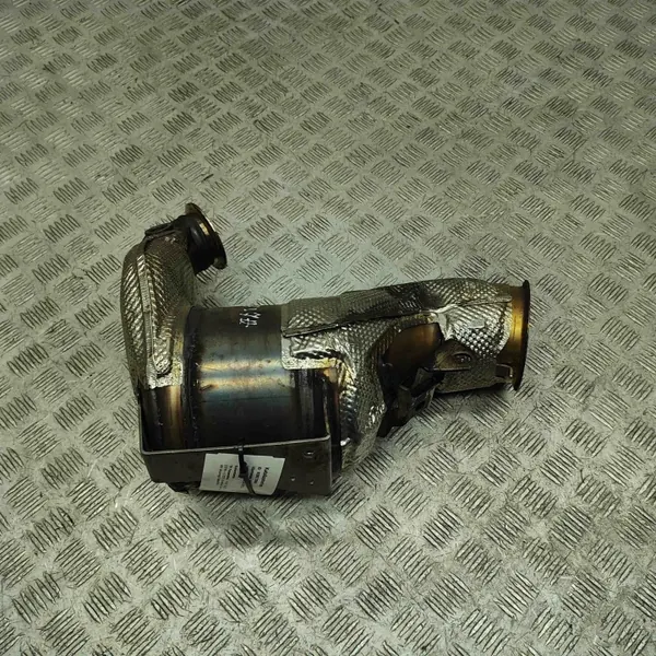 OEM 05L131705R Katalysator Audi Q5 2022 image 2