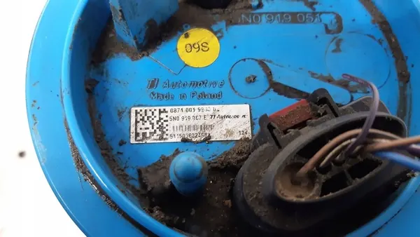 VW Tiguan I 5N 06-10 2.0 TSI Brandstofpomp OEM 5N0919087E image 4