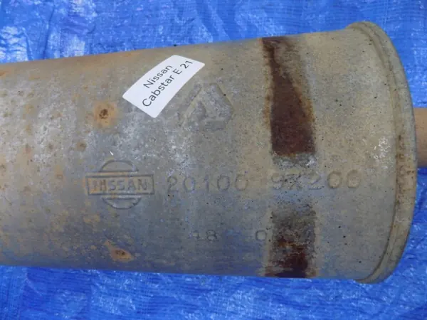 Uitlaatdemper OEM 201009X200 voor Nissan Cabstar image 3