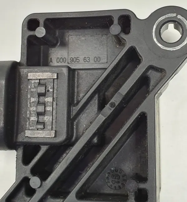 Sensor Posición Caja Manual Mercedes OEM A0009056300 image 4