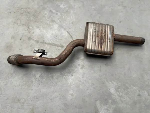 Audi A4 B9 Mittelschalldämpfer OEM VPL_STERHYB_272 image 3