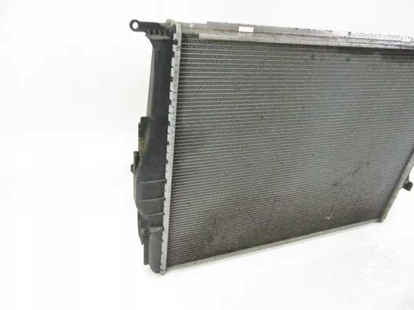 Radiador de agua BMW e81 e82 e87 e88 e90 e91 e92 e93 image 10