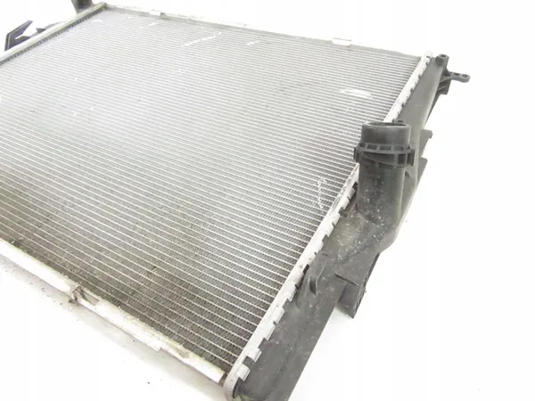 Radiador de agua BMW e81 e82 e87 e88 e90 e91 e92 e93 image 3