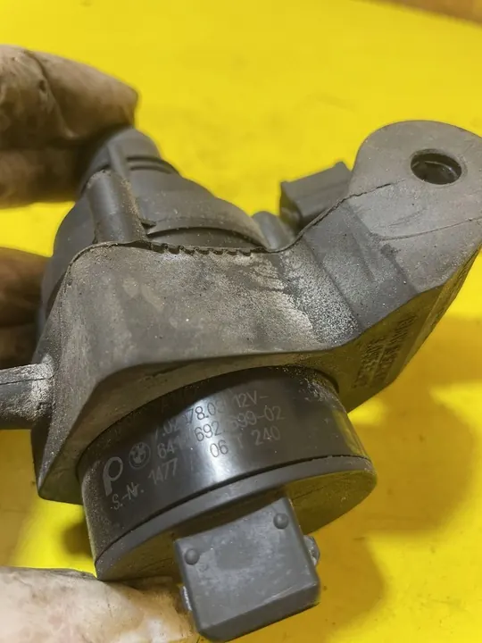 Waterpomp BMW E65 LIFT LCI 4.8 V8 750i image 3