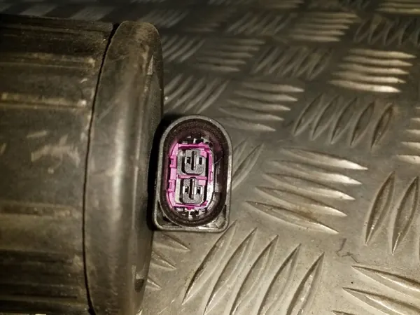 2006 Audi A3 S3 A3 Sportback 8P Toissijainen ilmamittari 06A131333C image 5