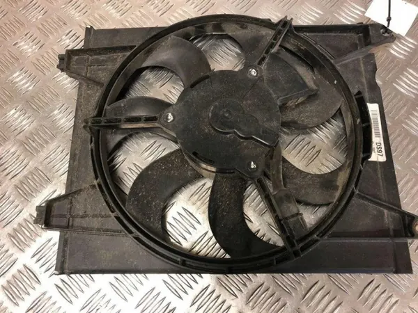 KIA Ceed Lüftergehäuse OEM PA66GF17M21 - Gebraucht image 4