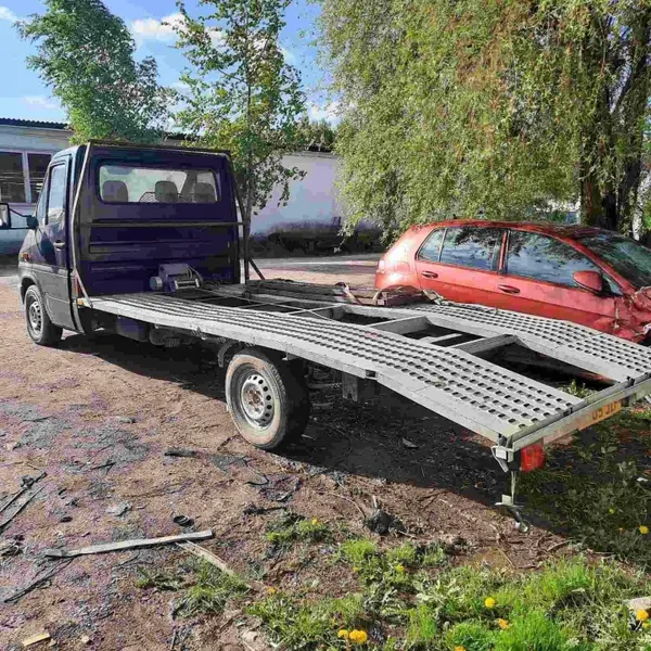 Pompe à huile Mercedes Sprinter OEM r6110151302 Occasion image 8