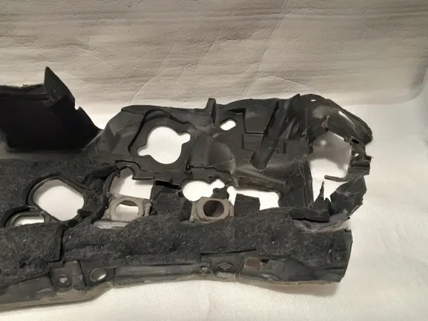 Isolation cloison Audi A4 B9 OEM 8W1863947K image 3