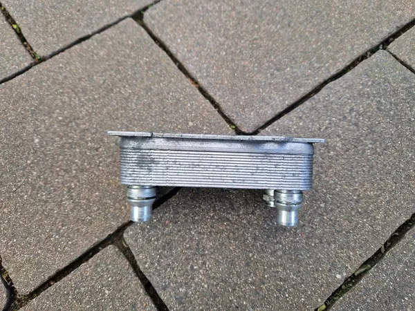 OLIEKOELER MERCEDES C-KLASA W205 A0995001300 image 7