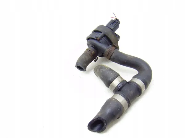 Extra vattenpump Mercedes W169 W176 W245 W204 R171 A1718350064 image 2